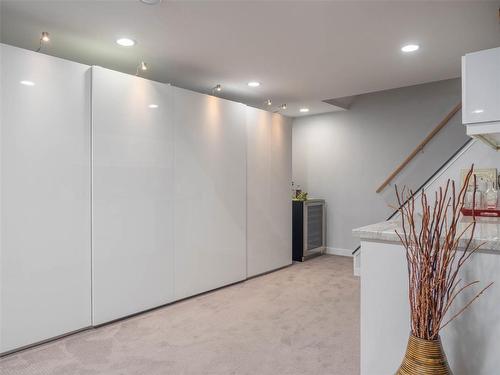 3 Jewett Bay, Winnipeg, MB - Indoor Photo Showing Other Room