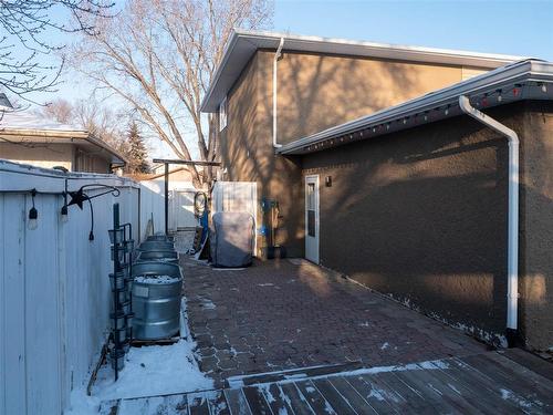 3 Jewett Bay, Winnipeg, MB - Outdoor