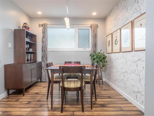 3 Jewett Bay, Winnipeg, MB - Indoor Photo Showing Dining Room