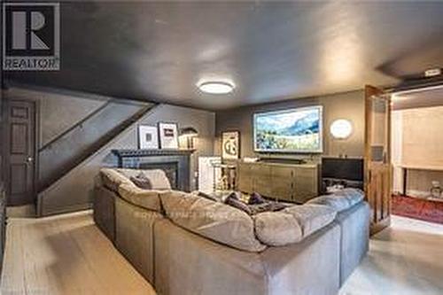 57 Main Street, Brant, ON - Indoor