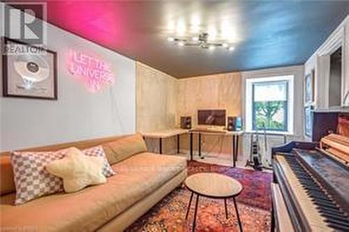 57 Main Street, Brant, ON - Indoor