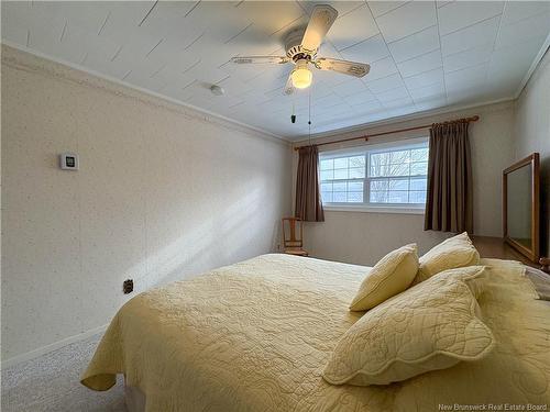 28 Chester Dr, Wicklow, NB 