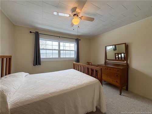 28 Chester Dr, Wicklow, NB 