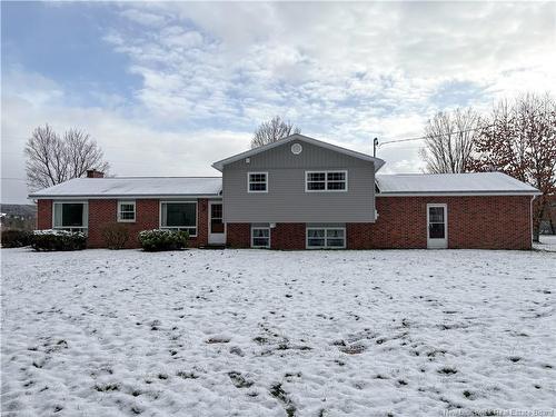 28 Chester Dr, Wicklow, NB 