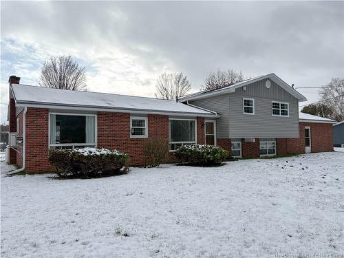 28 Chester Dr, Wicklow, NB 