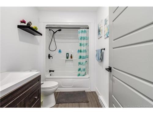 66 Murray Ave, Fredericton, NB 