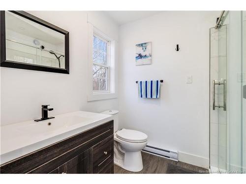 66 Murray Ave, Fredericton, NB 