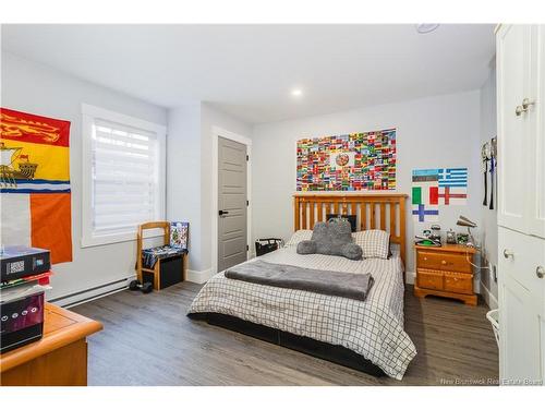 66 Murray Ave, Fredericton, NB 