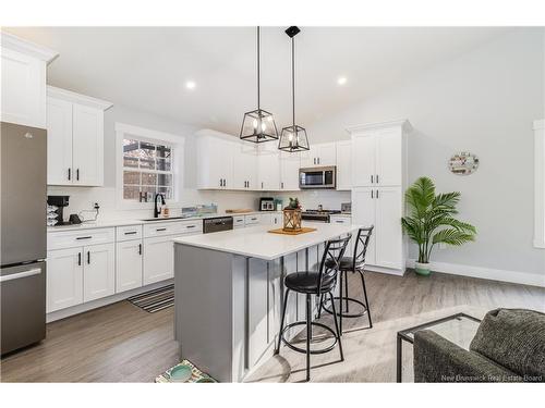 66 Murray Ave, Fredericton, NB 