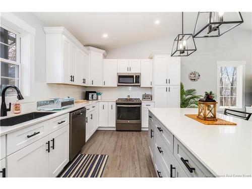 66 Murray Ave, Fredericton, NB 