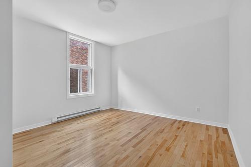Chambre à coucher - 1904 Rue St-Clément, Montréal (Mercier/Hochelaga-Maisonneuve), QC - Indoor Photo Showing Other Room