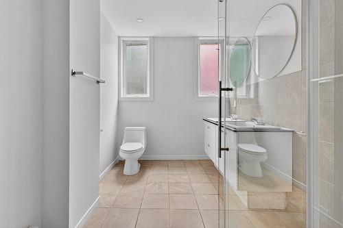 Salle de bains - 1904 Rue St-Clément, Montréal (Mercier/Hochelaga-Maisonneuve), QC - Indoor Photo Showing Bathroom