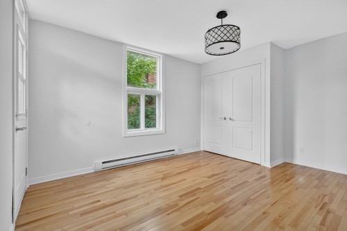 Master Bedroom - 1904 Rue St-Clément, Montréal (Mercier/Hochelaga-Maisonneuve), QC - Indoor Photo Showing Other Room