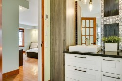Salle de bains attenante à la CCP - 
