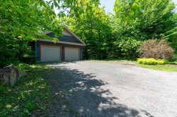 Garage - 