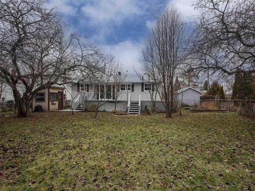 77 Gertrude Avenue, Thunder Bay, ON - Outdoor