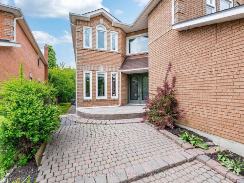86 Valonia Drive, Brampton, ON - Outdoor