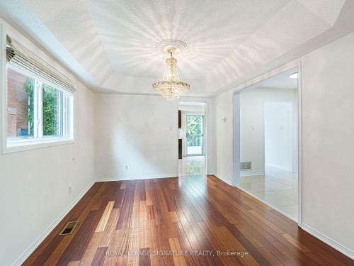 86 Valonia Drive, Brampton, ON - Indoor Photo Showing Other Room