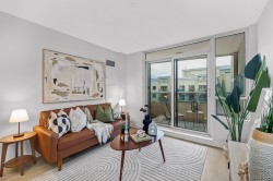 802-8 Rean Drive  Toronto, ON M2K 3B9