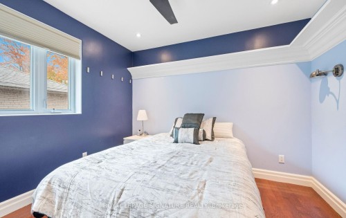 16 Kingsborough Crescent, Toronto, ON - Indoor Photo Showing Bedroom