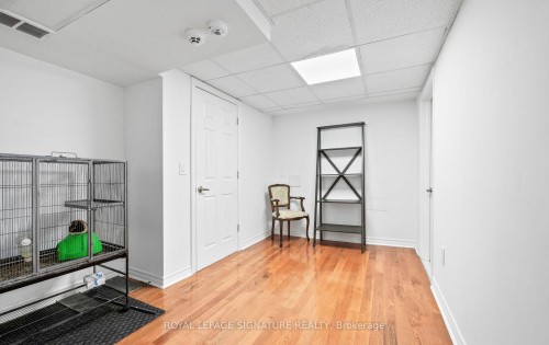 16 Kingsborough Crescent, Toronto, ON - Indoor Photo Showing Other Room