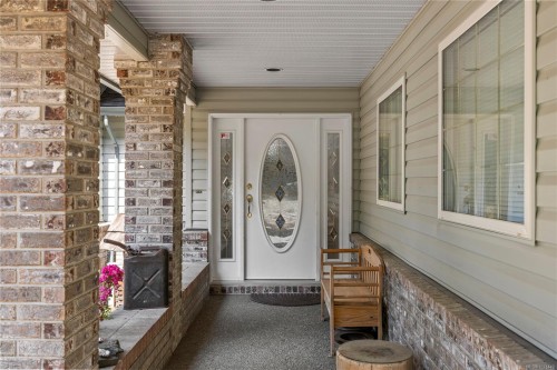 5145 Grouhel Rd, Ladysmith, BC 