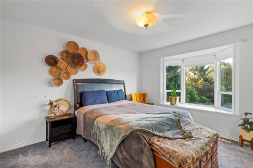 5145 Grouhel Rd, Ladysmith, BC 