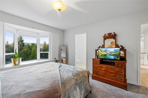 5145 Grouhel Rd, Ladysmith, BC 