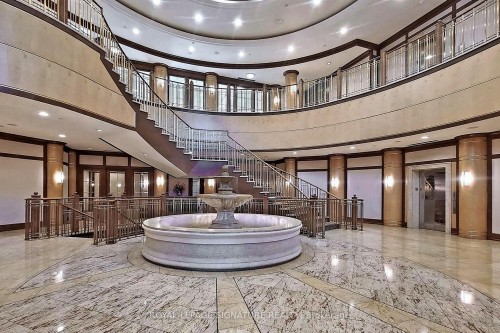 521-80 Harrison Garden Boulevard, Toronto, ON - Indoor Photo Showing Other Room