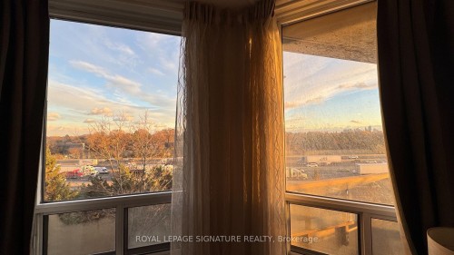 521-80 Harrison Garden Boulevard, Toronto, ON - Indoor Photo Showing Other Room With Fireplace