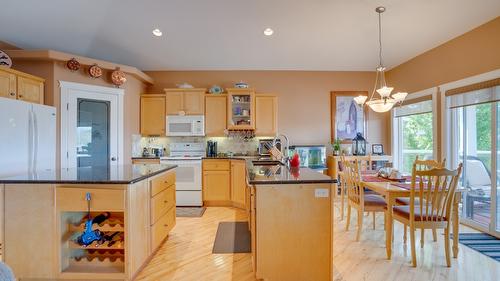 667 Mt. York Drive, Coldstream, BC - Indoor