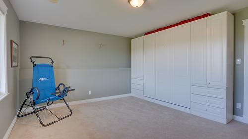 667 Mt. York Drive, Coldstream, BC - Indoor Photo Showing Other Room
