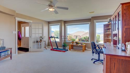 667 Mt. York Drive, Coldstream, BC - Indoor Photo Showing Office