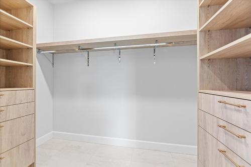 167 Heldon Court, West Kelowna, BC - Indoor With Storage