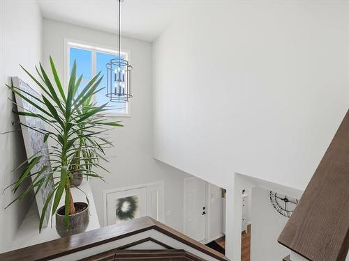 117 Kestrel Way, Winnipeg, MB 