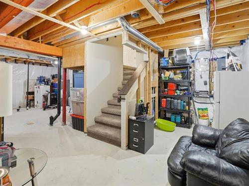 117 Kestrel Way, Winnipeg, MB 