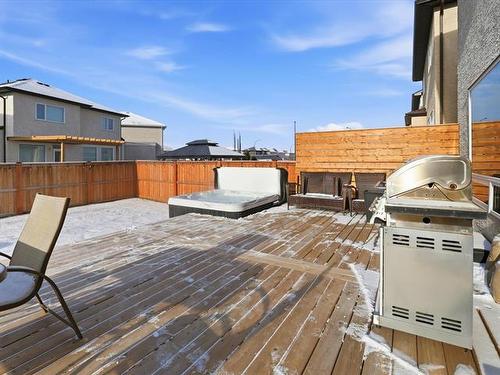 117 Kestrel Way, Winnipeg, MB 