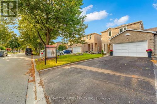 89 Hewitt Crescent, Ajax, ON - Outdoor