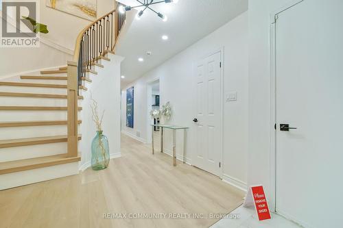 89 Hewitt Crescent, Ajax, ON - Indoor Photo Showing Other Room