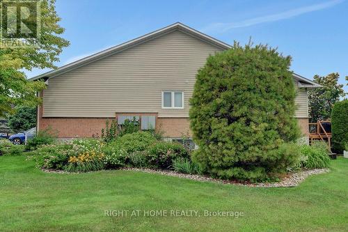 36 Sable Run Drive, Ottawa, ON - Outdoor