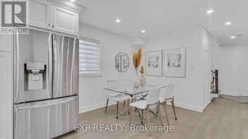 7159 Spyglass Crescent, Mississauga, ON - Indoor Photo Showing Dining Room
