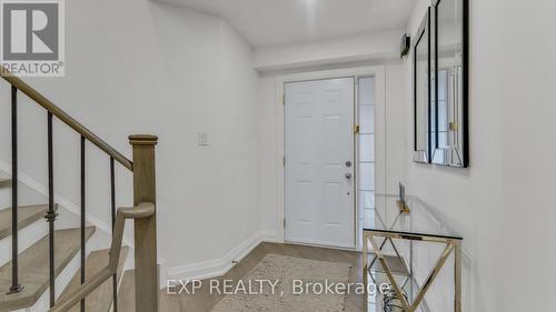 7159 Spyglass Crescent, Mississauga, ON - Indoor Photo Showing Other Room