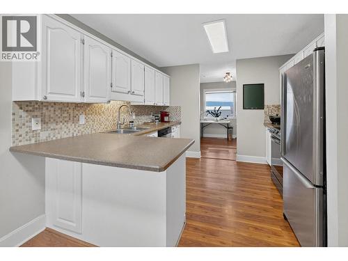 Kitchen - 3109 Appaloosa Road, Kelowna, BC 