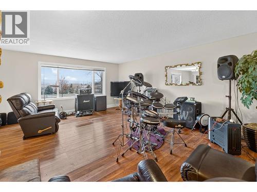 3109 Appaloosa Road, Kelowna, BC 