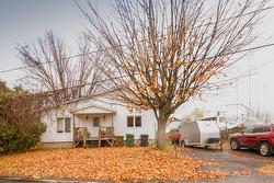 121 1re Rue  Saint-Paul-De-L'Île-Aux-Noix, QC J0J 1G0