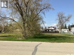 619 - 621 10th AVENUE W Nipawin, SK S0E 1E0
