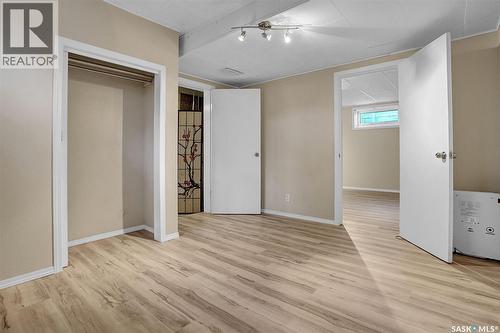 668 Grandview Street W, Moose Jaw, SK - Indoor Photo Showing Other Room