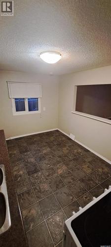 668 Grandview Street W, Moose Jaw, SK - Indoor Photo Showing Other Room
