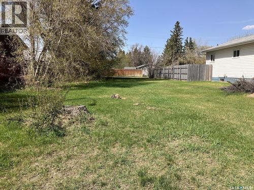709 10Th Avenue W, Nipawin, SK 