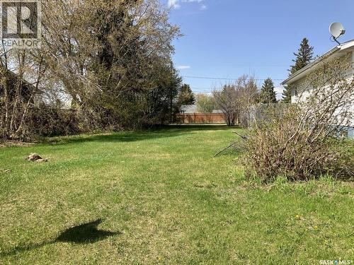 709 10Th Avenue W, Nipawin, SK 